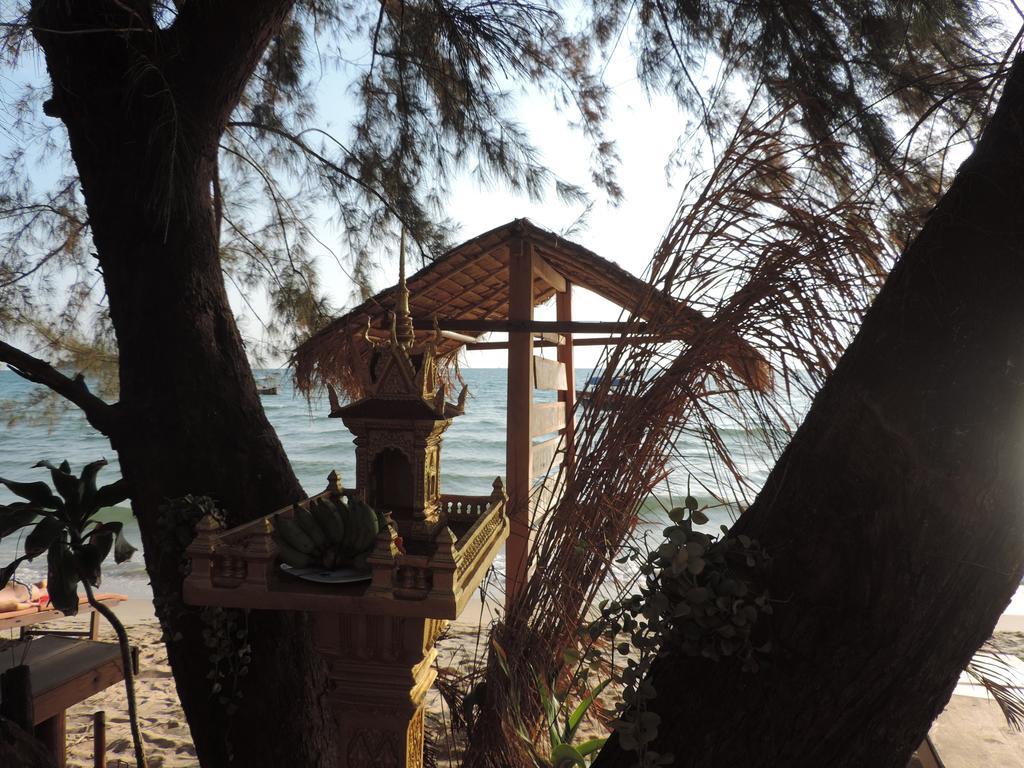 Chez Paou Hotel Sihanoukville Bagian luar foto
