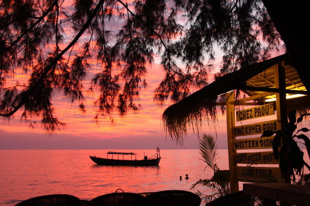Chez Paou Hotel Sihanoukville Bagian luar foto
