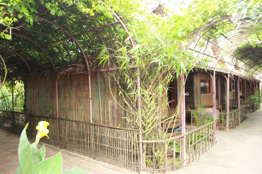 Chez Paou Hotel Sihanoukville Bagian luar foto
