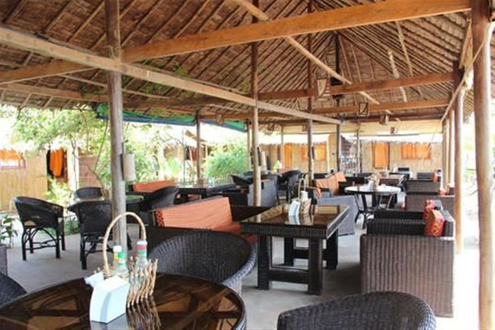 Chez Paou Hotel Sihanoukville Bagian luar foto